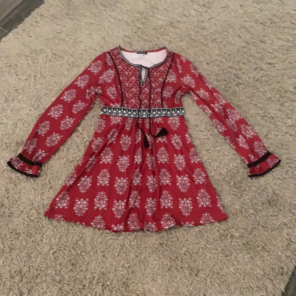Cute comfortable dress.